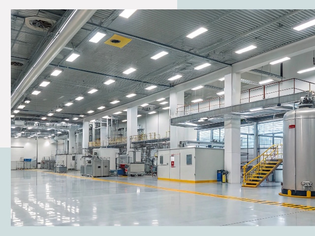 Освещение ангаров в Апшеронске от 615 руб. - Эффективные решения